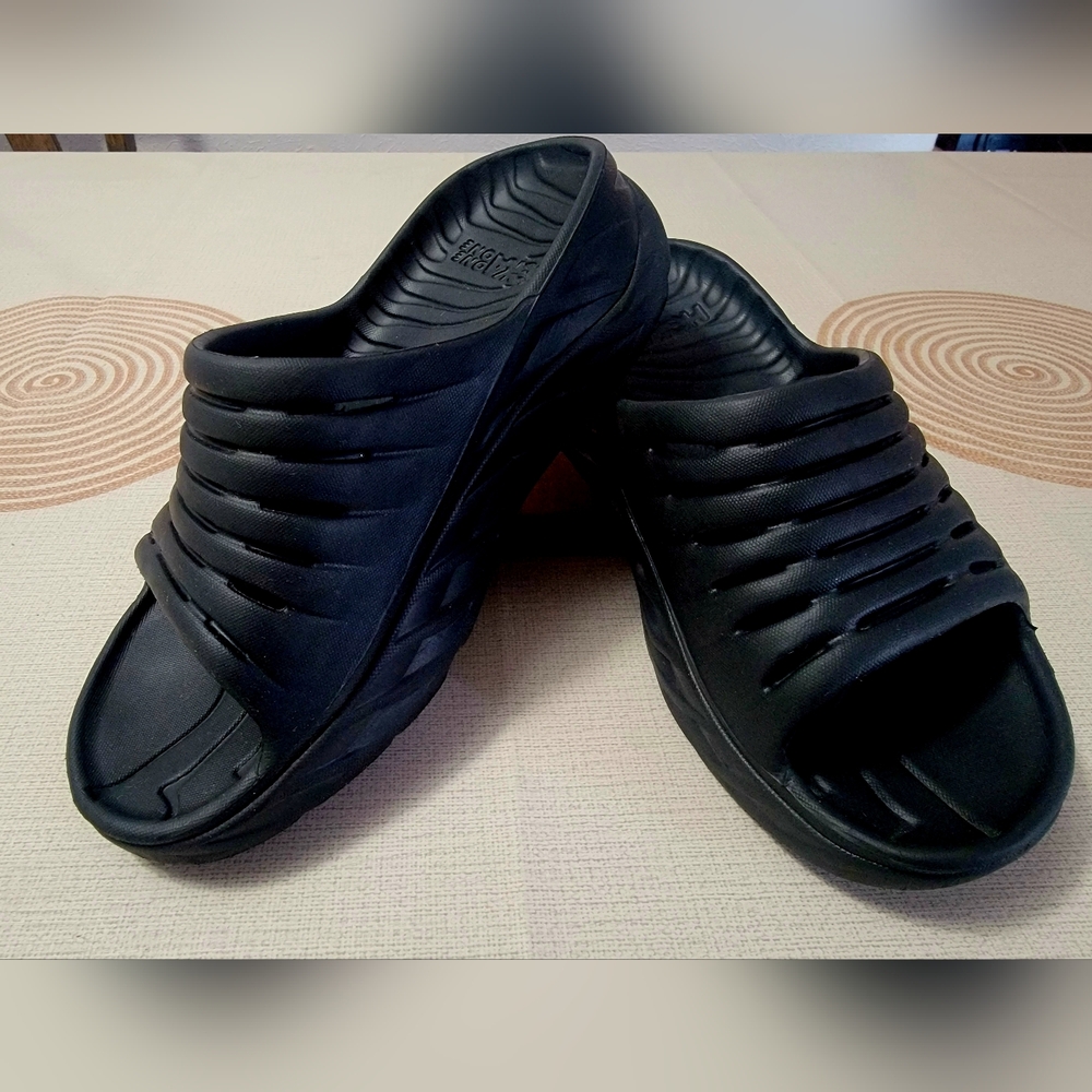 Hoka One One Slides